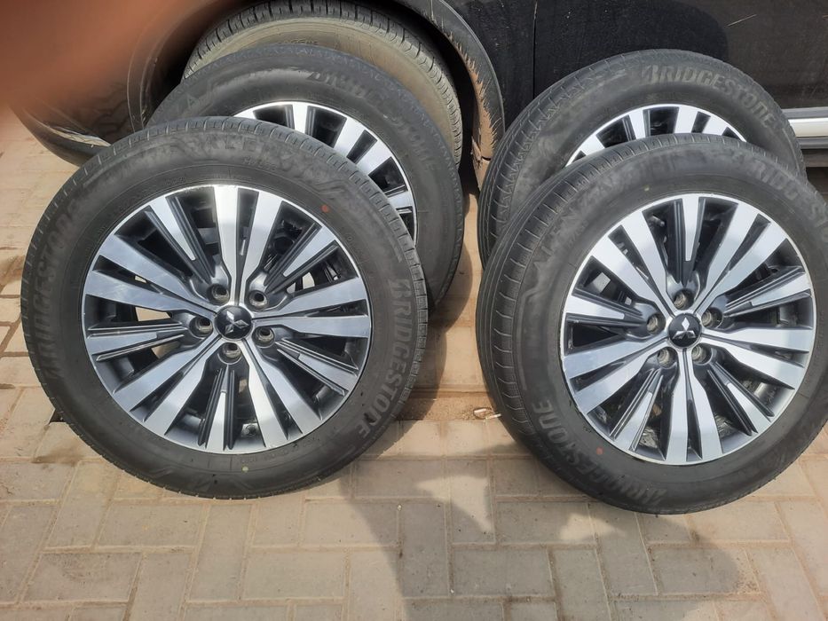 Шины с оригинальными дисками