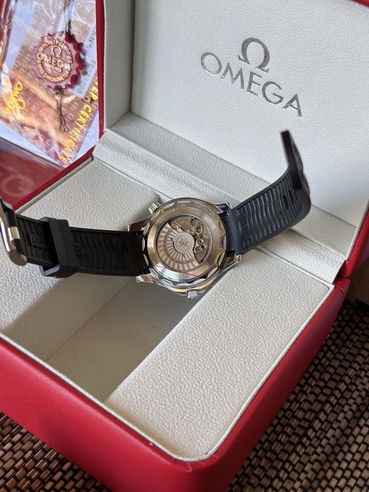 Omega Seamaster Diver 300M 42 mm Rubber Strap