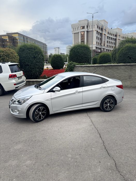 Hyndai Accent 2015 1.6 автомат