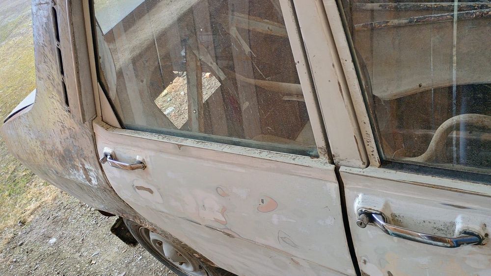 Vand Dacia 1300 pentru restaurare