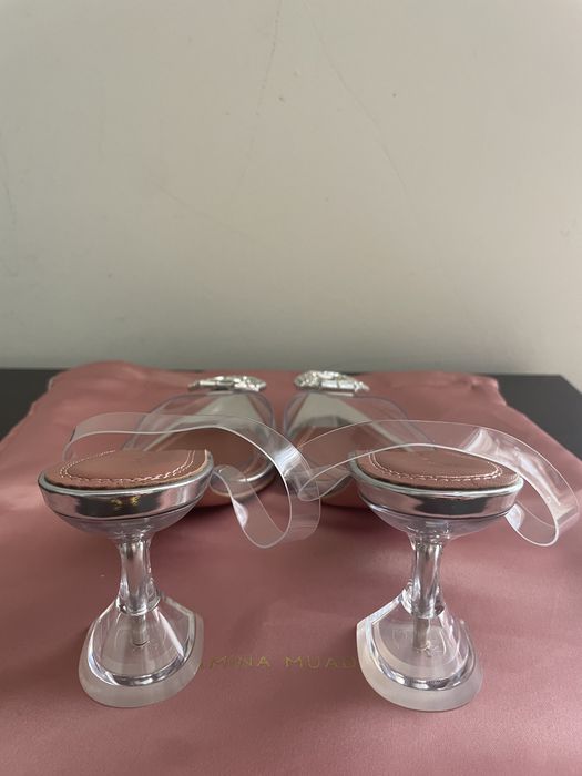 Amina Muaddi елегантни обувки