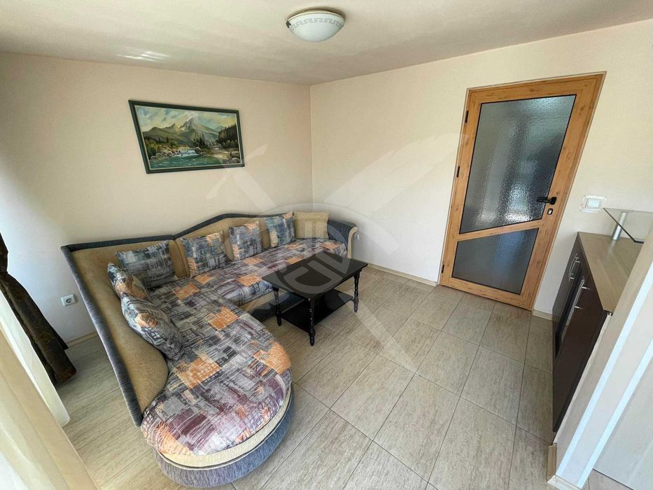 Дава се под наем Двустаен апартамент в Варна, Зимно кино Тракия - 62 кв.м за 400 € - Снимка #1