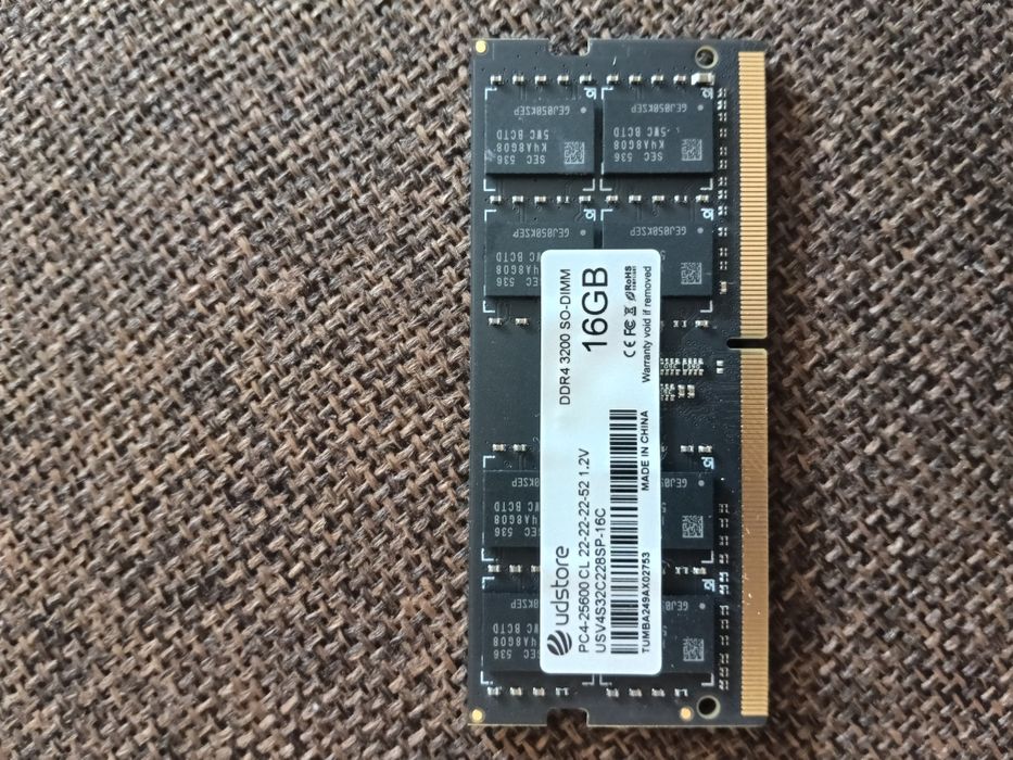 ОБМЕНЯЮ 16GB Ddr4 3200Mhz