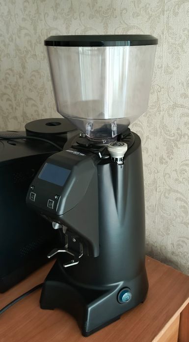 Автоматическая Кофемолка Eureka