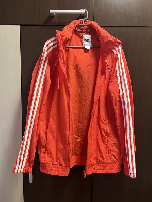 Jacheta antivant Adidas
