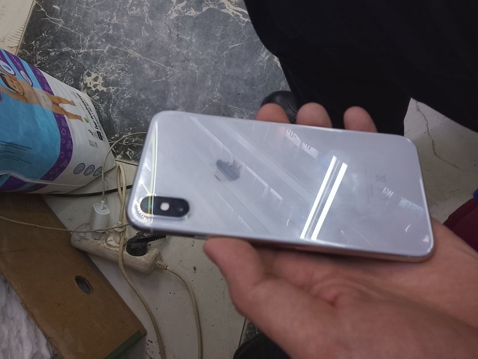 Срочно продам айфон Х