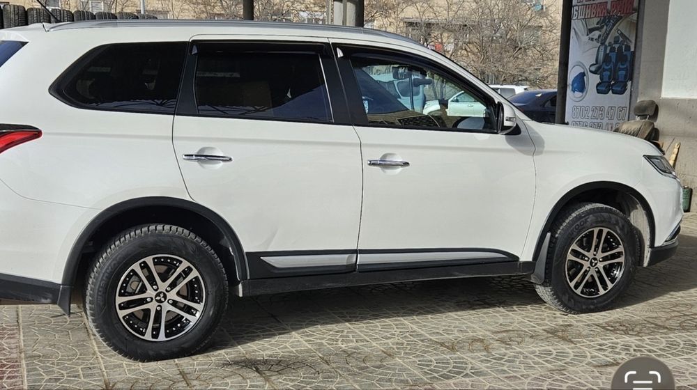 Продается комплект дисков с зимней резиной