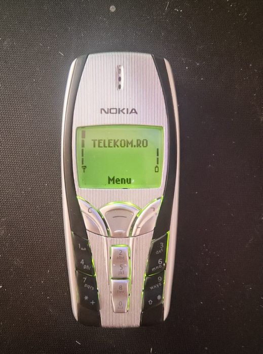Nokia 3310 ( decodat, carcasă nouă)