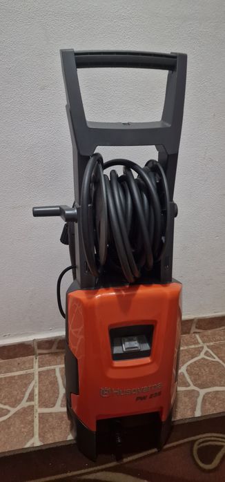 Pompa de spalat Husqvarna