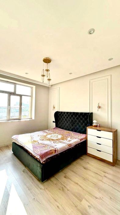 Новостройке продается квартира ор-р улица Иззат-58  3/2/8  86м2