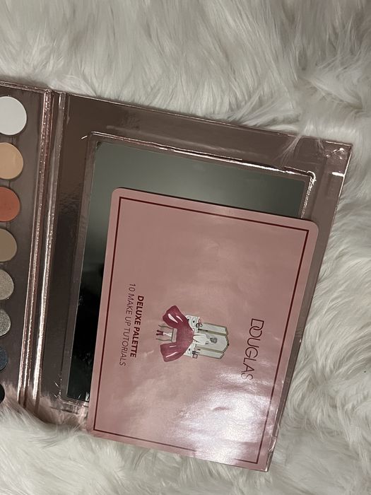 Палитра за гримове Douglas