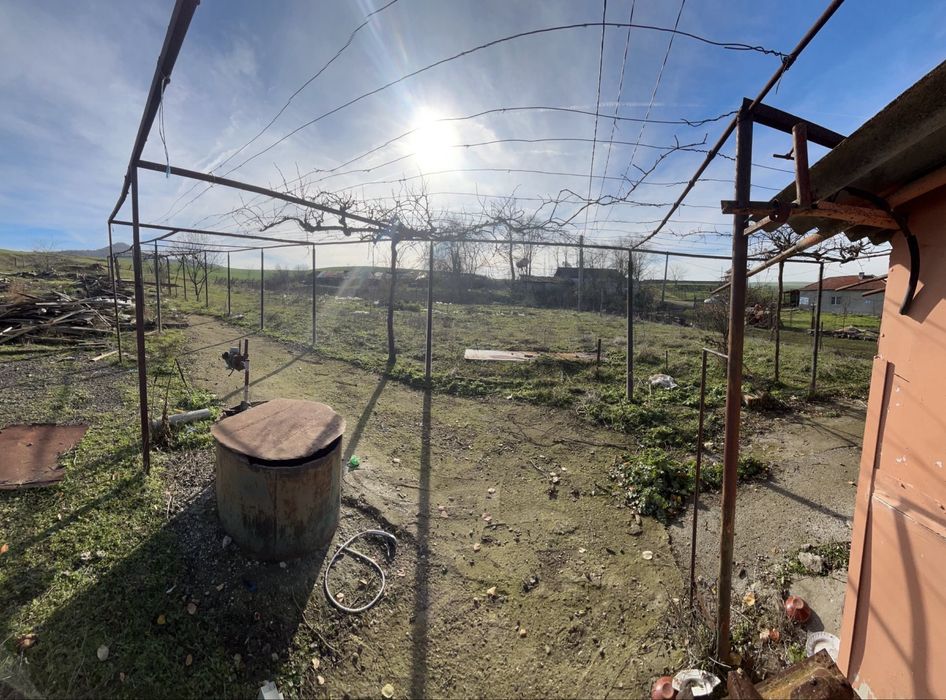 земеделски имот в село Малка поляна