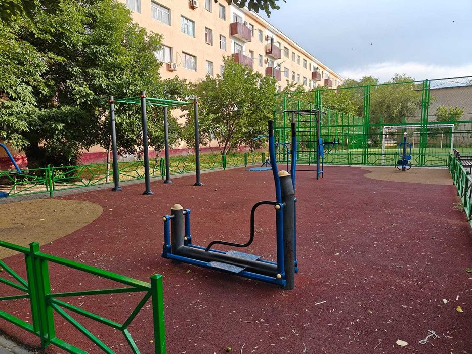 Сдам 2 комнатную квартиру в 1 микрорайоне