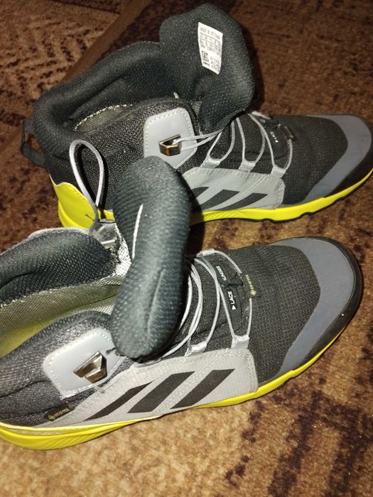 Маратонки 36 номер