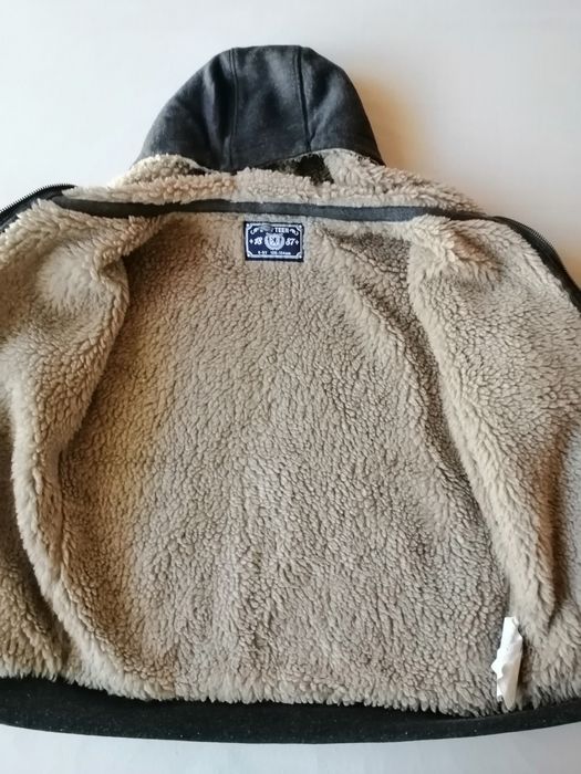 Дебел суичър с каракул