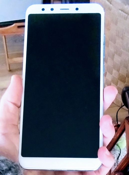 Xiaomi Mi A2, 4/64 GB, 4G/VoLTE