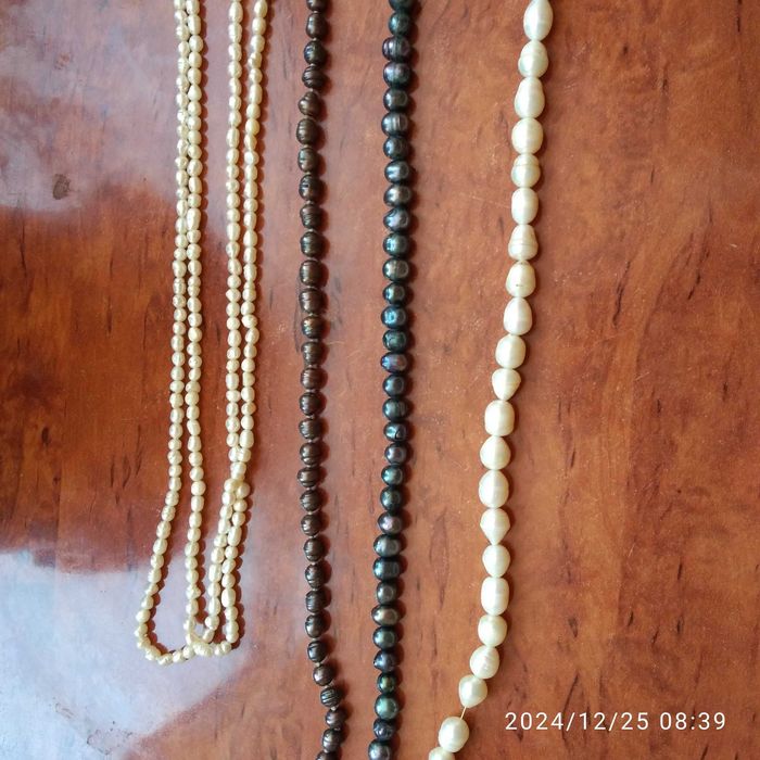 Бусы из речного и барочного жемчуга