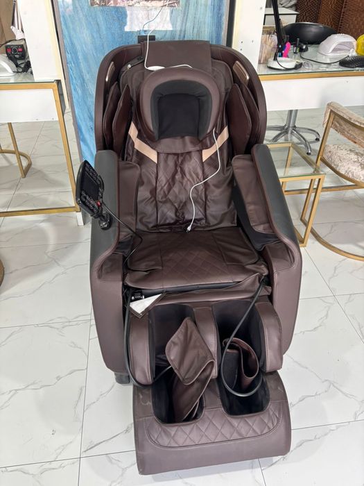 Массажный диваны.