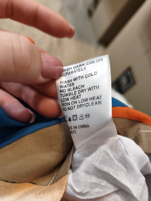 compleu întreg fetițe 4-5 ani nou