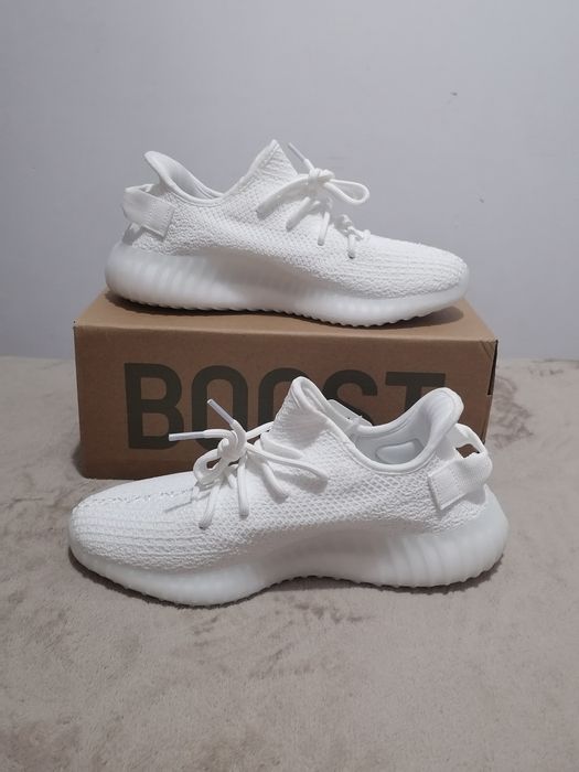Yeezy boost bone