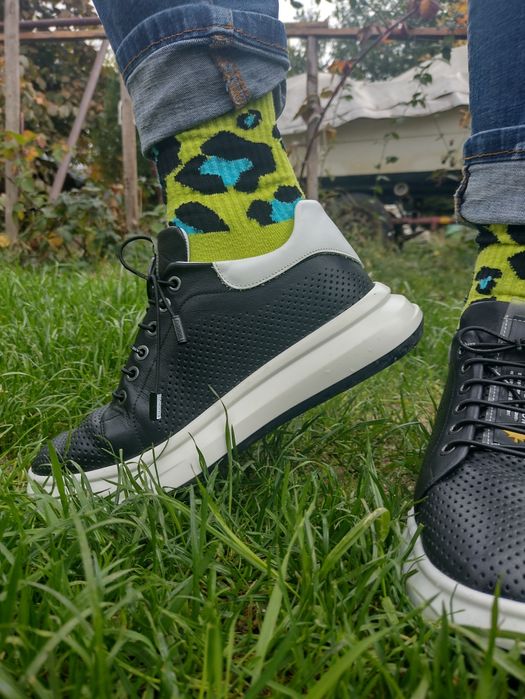 Сникърси индиго естествена кожа