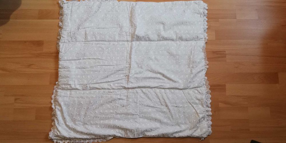 Set plăpumioară, cearșaf, 2 batiste pentru bebe