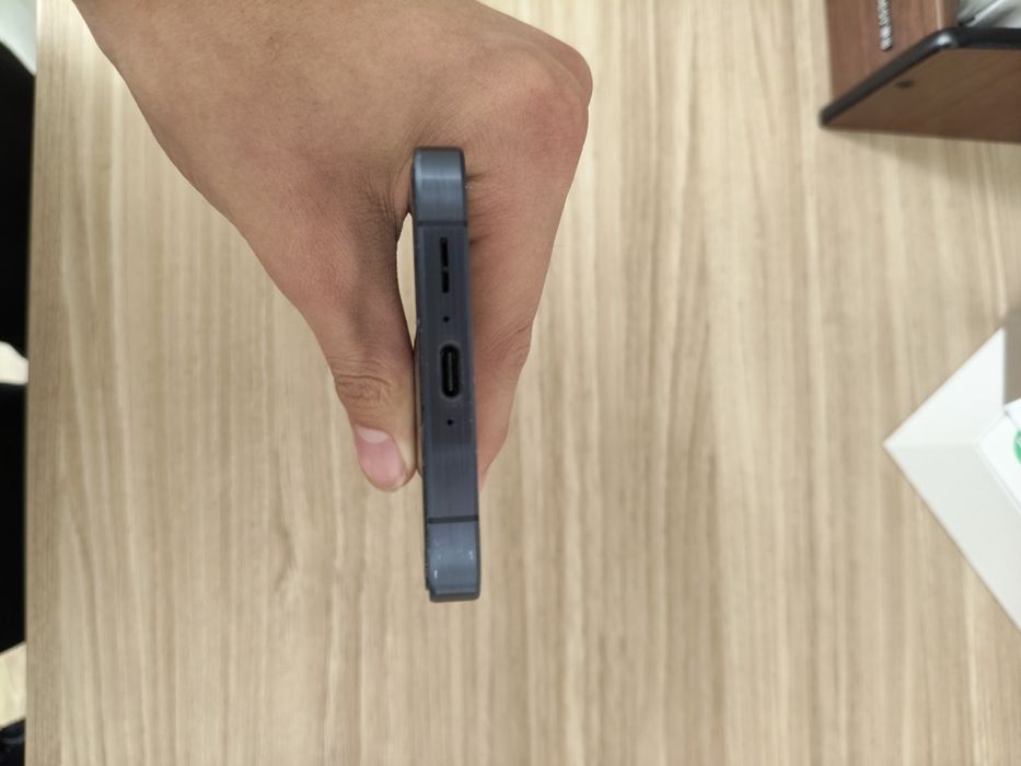 Продаю Samsung A55 на 256 гб