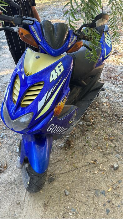 Vand 2 scutere Yamaha aerox!!