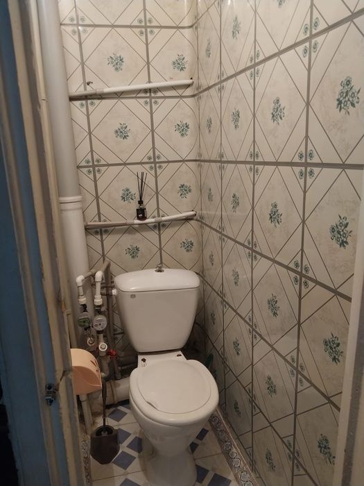 Сдам 2 комнатную квартиру длительно
