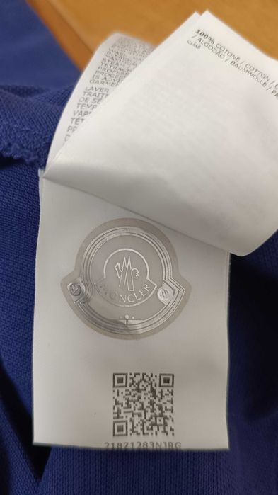 Moncler-Много Запазена