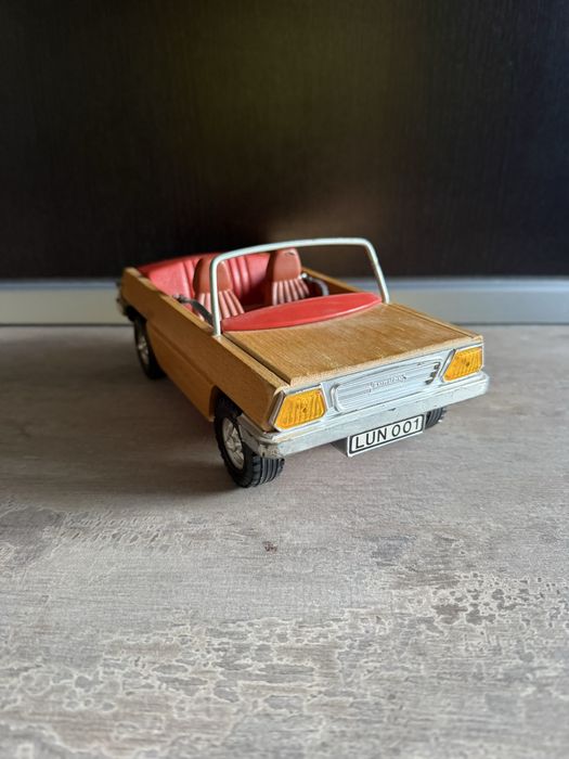 Masinuta de colectie Lundby