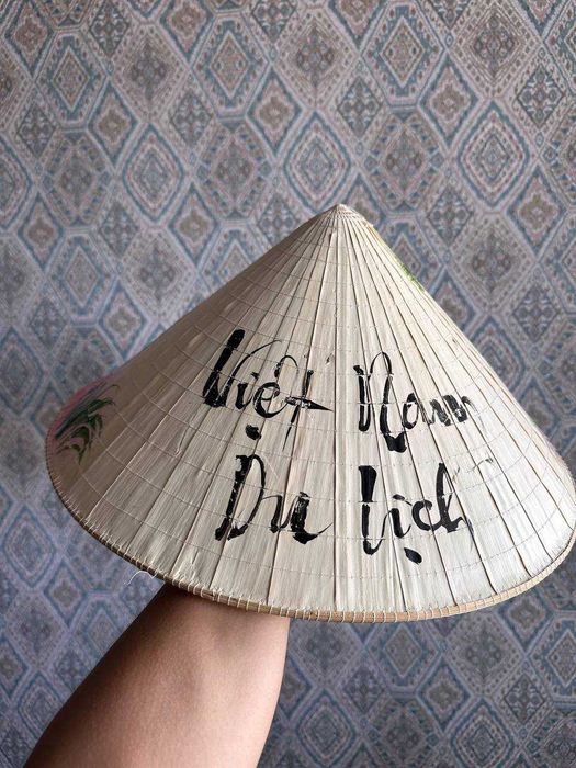 Шляпа из Вьетнама