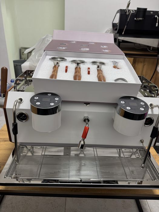 Кофемашина профессиональная