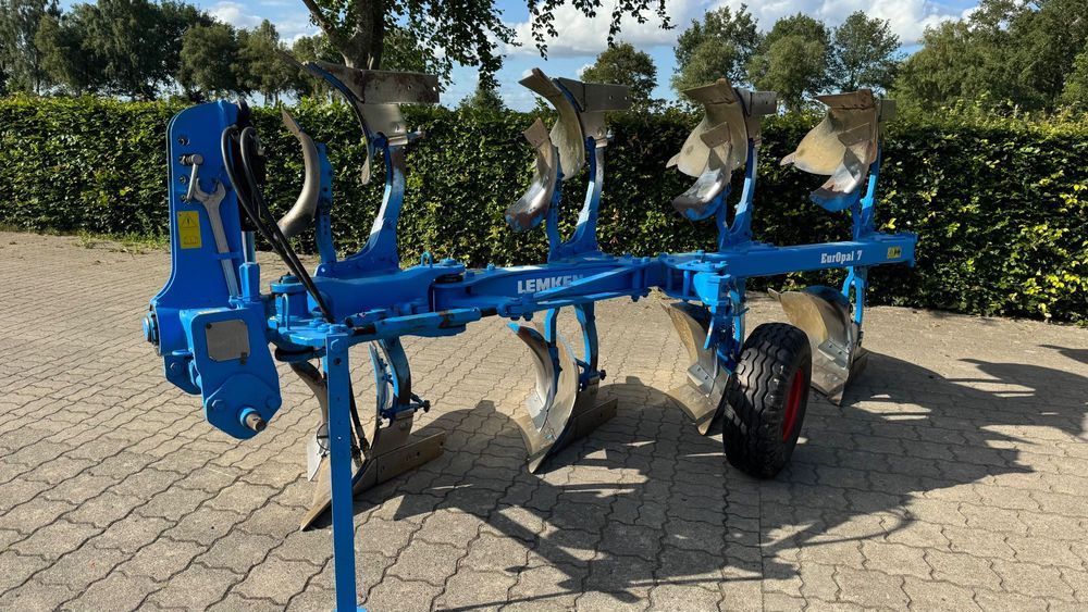 Lemken Europal 7. Case Puma. John Deere, Belarus tortadi