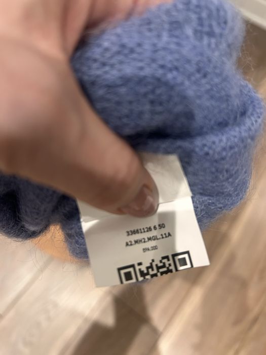 Max Mara вълнен пуловер в син модерен цвят