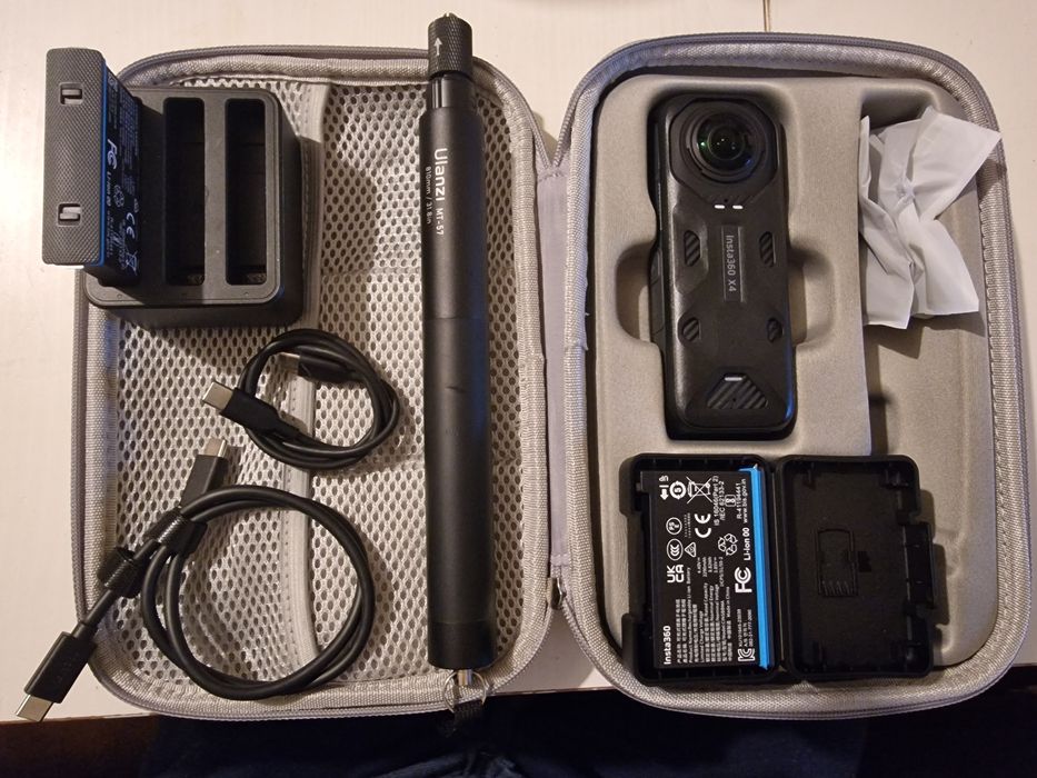 Camera insta 360 x4 + accesorii
