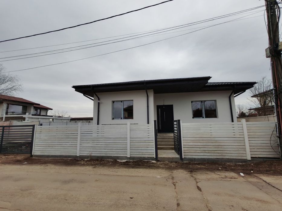 Casa noua, 3 camere, 2 bai, teren 400 mp Corbeanca - prima inchiriere