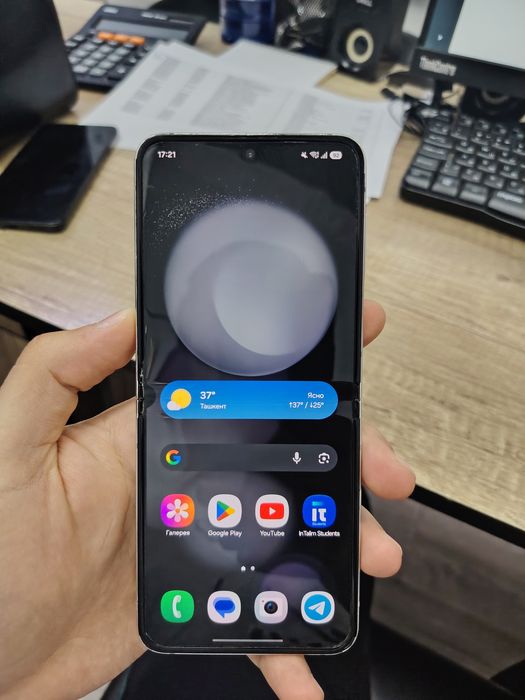 Срочно продаю samsung z flip 5 256гб