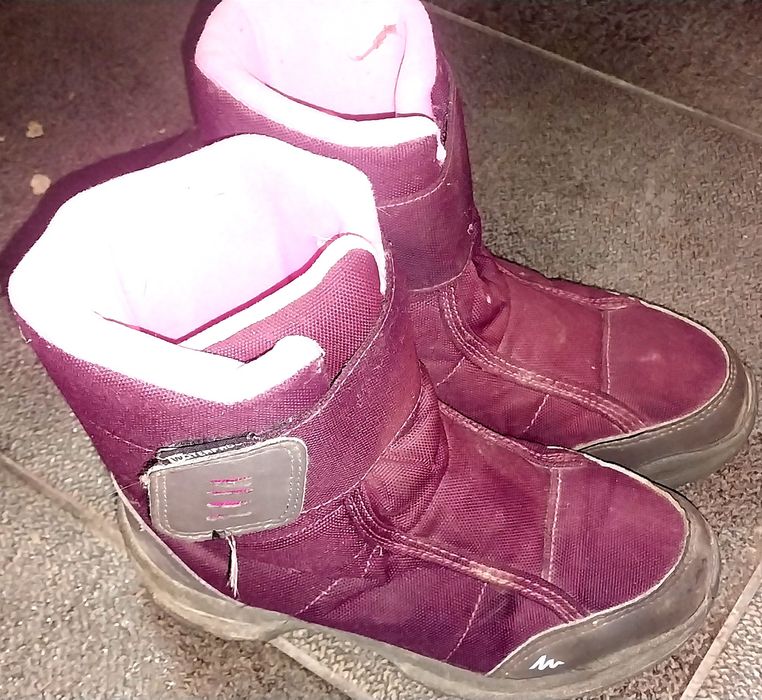 Trening complet + hăinuțe + ghetuțe pentr copii vârsta 5-6 ani