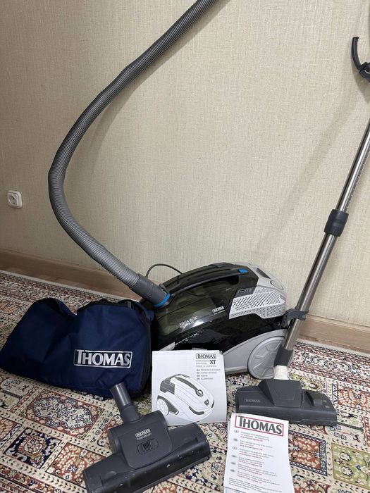 Продается моющий пылесос Tomas