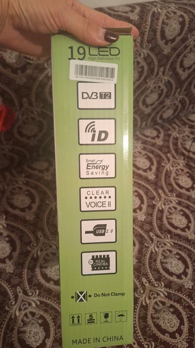 Телевизор 2шт обе новые смотрите