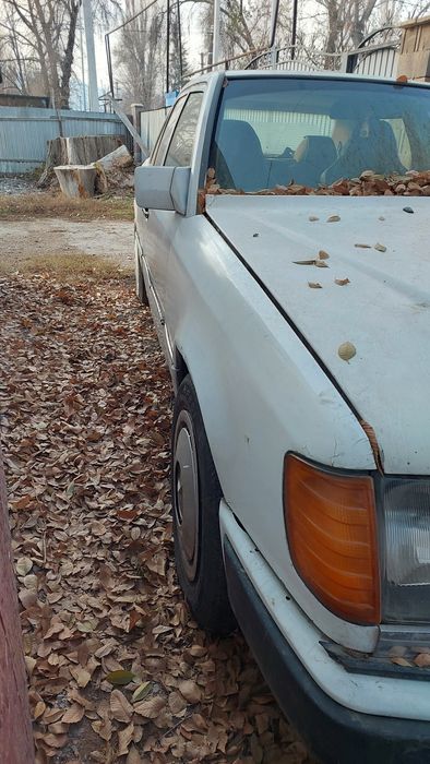 Продам мерседес 124. 2.3