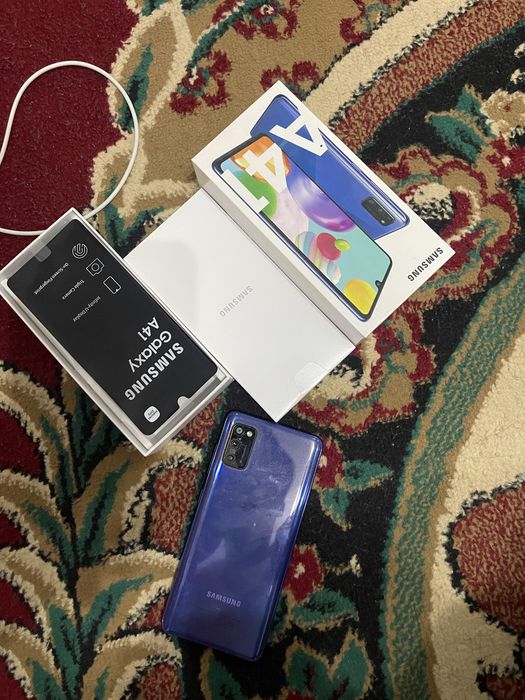 Прадается самсунг а41