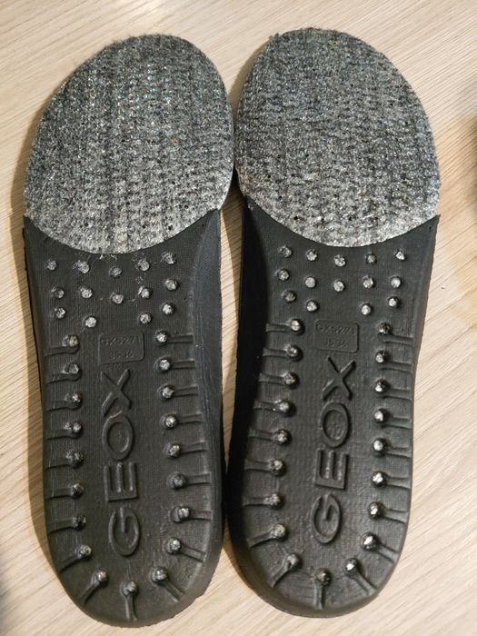 Продам ботинки детские для мальчика