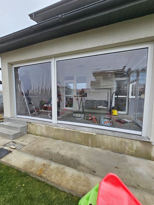 Uși garaj / închidem terase folie transparent