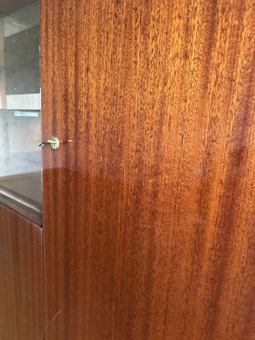 Шкаф - витрина Сервант  ГДР 60-х годов