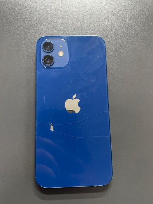 Продам iphone 12 128gb