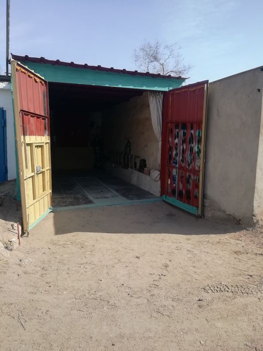 Продам гараж в 18 микрорайоне