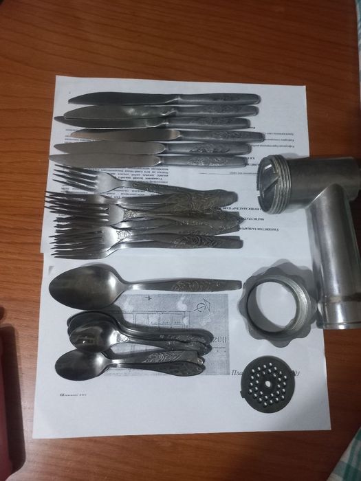 Ложки вилки продаю