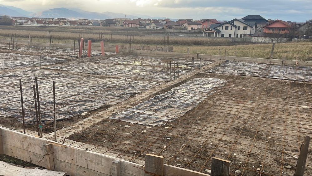 Ocazie! Teren Intravilan + proiect si fundatie finalizate!